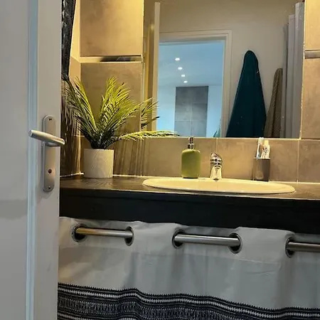 Apartamento 45m2 Proche Centre-ville De *